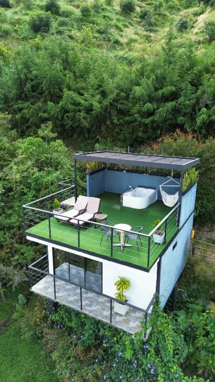 Cabaña de Hotel Onsen con terraza y jacuzzi privado, vista aérea